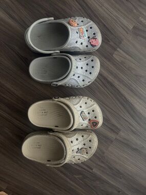 CROCS Kids Silver Glitter Clogs with Jibbitz Charms (Pair)